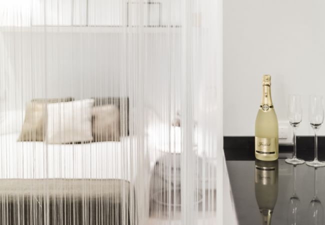 Apartamento en Madrid - Waou Plaza de España VI - Alquiler Corta Duración Apartamento en Madrid - Waou Plaza de España VI - Alquiler Corta Duración