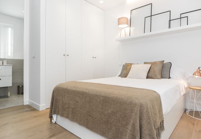 Apartamento en Madrid - Waou Plaza de España VI - Alquiler Corta Duración Apartamento en Madrid - Waou Plaza de España VI - Alquiler Corta Duración