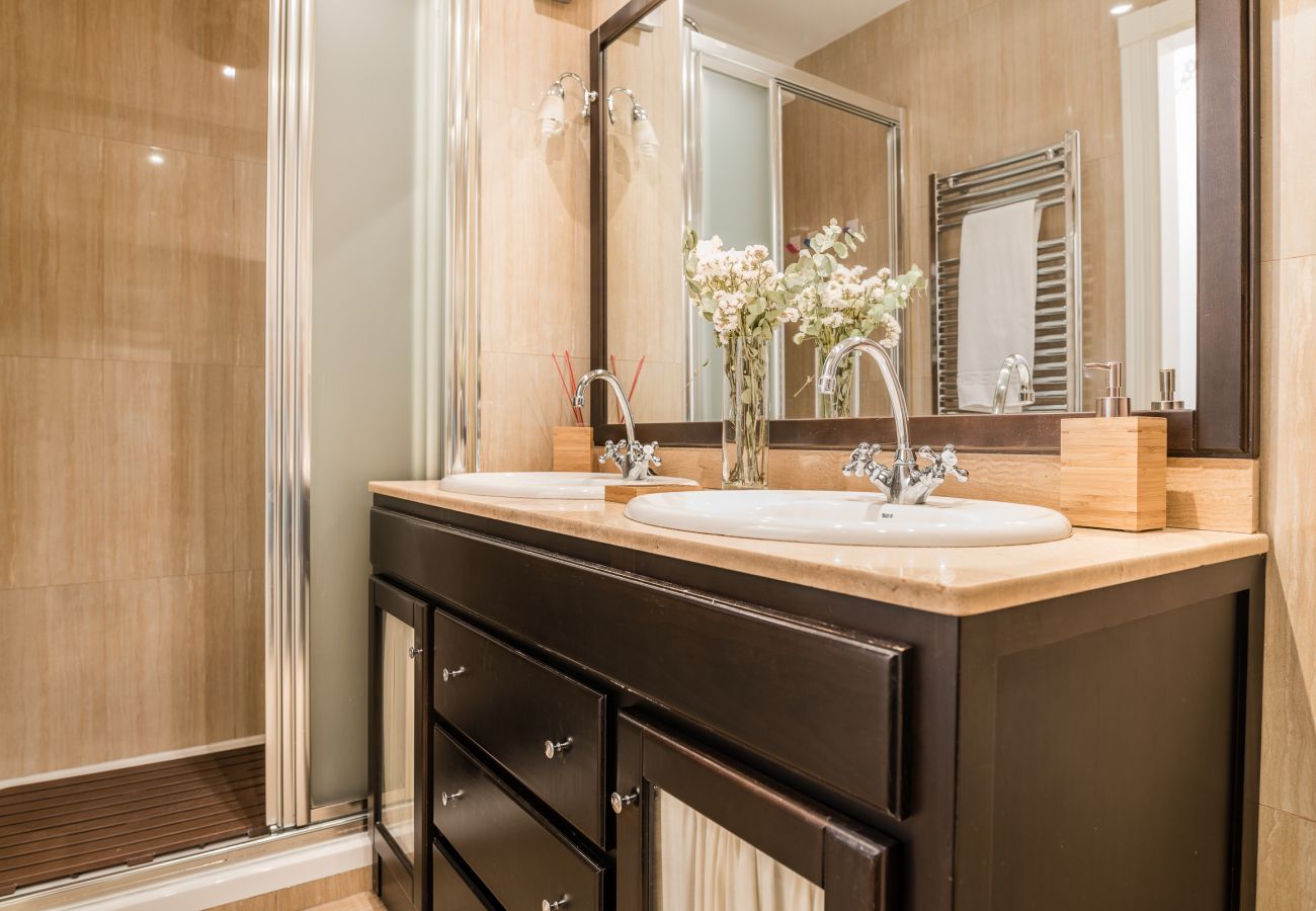 Apartamento en Madrid - Waou La Latina II - Alquiler Corta Duración Apartamento en Madrid - Waou La Latina II - Alquiler Corta Duración