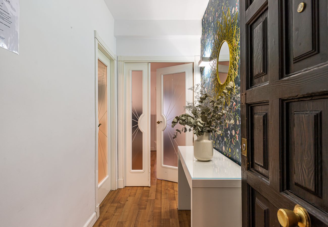 Apartamento en Madrid - Waou La Latina II - Alquiler Corta Duración Apartamento en Madrid - Waou La Latina II - Alquiler Corta Duración