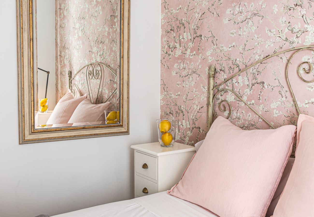 Apartamento en Madrid - Waou La Latina II - Alquiler Corta Duración Apartamento en Madrid - Waou La Latina II - Alquiler Corta Duración