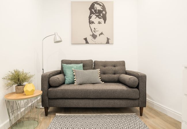 Apartamento en Madrid - Waou Malasaña I - Alquiler Corta Duración Apartamento en Madrid - Waou Malasaña I - Alquiler Corta Duración