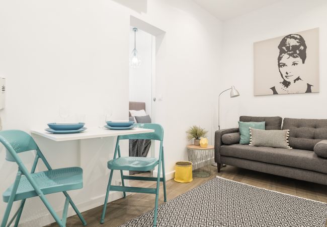 Apartamento en Madrid - Waou Malasaña I - Alquiler Corta Duración Apartamento en Madrid - Waou Malasaña I - Alquiler Corta Duración