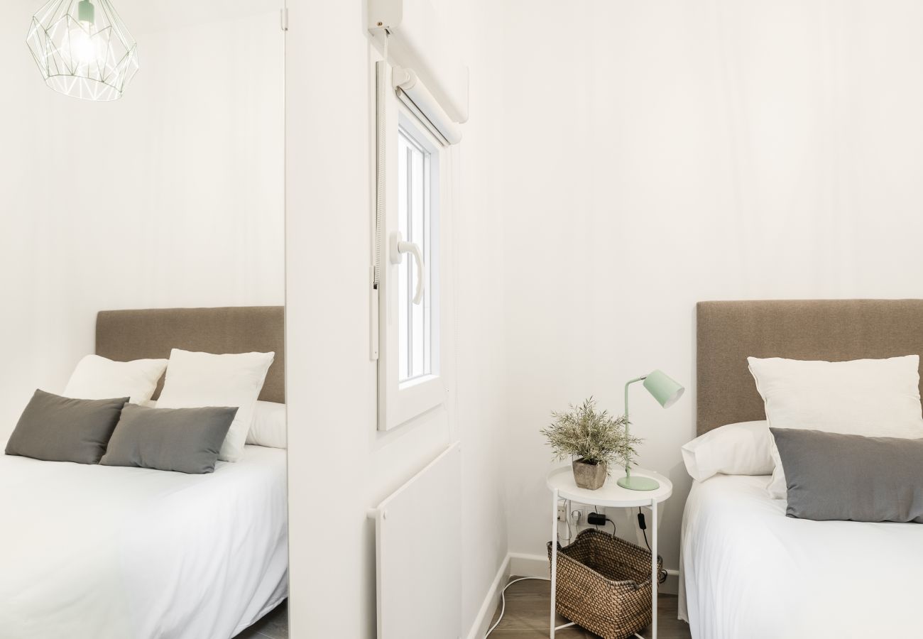 Apartamento en Madrid - Waou Malasaña I - Alquiler Corta Duración Apartamento en Madrid - Waou Malasaña I - Alquiler Corta Duración