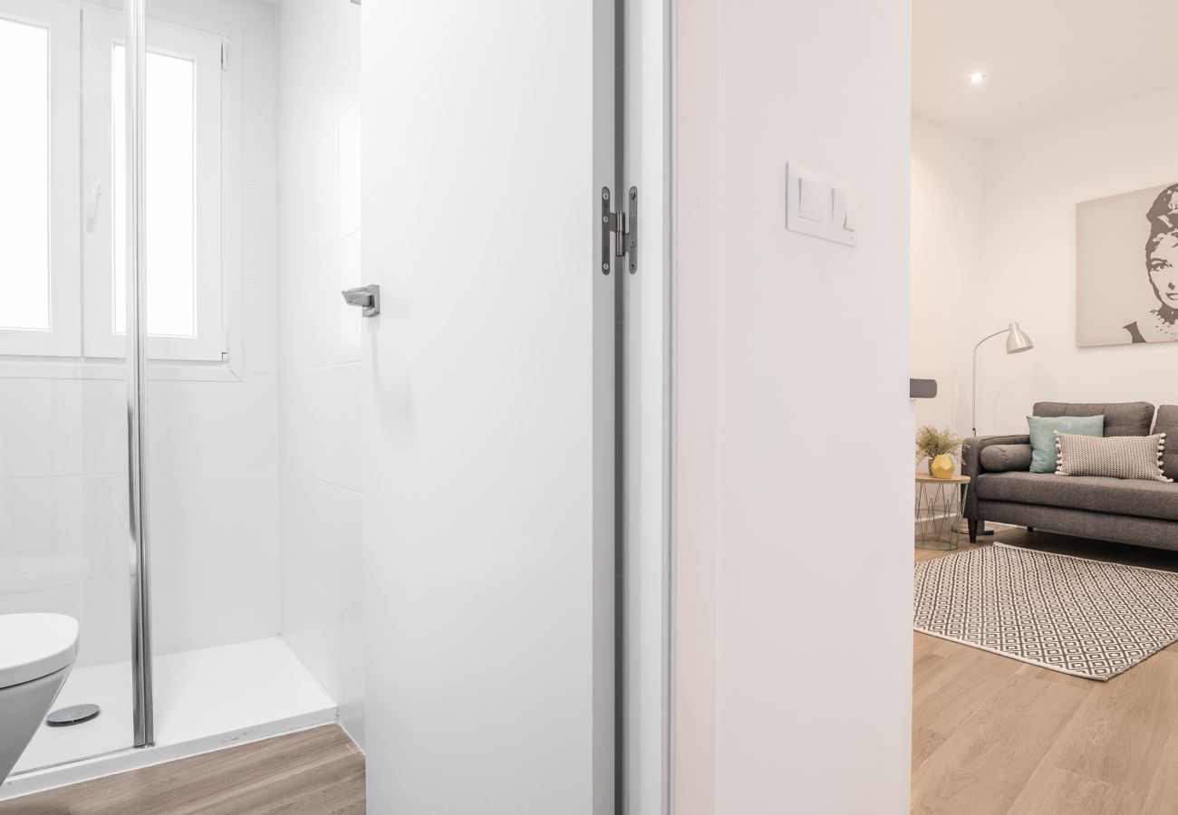 Apartamento en Madrid - Waou Malasaña I - Alquiler Corta Duración Apartamento en Madrid - Waou Malasaña I - Alquiler Corta Duración