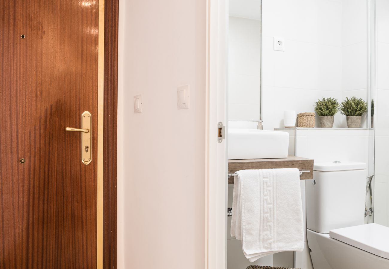 Apartamento en Madrid - Waou Malasaña I - Alquiler Corta Duración Apartamento en Madrid - Waou Malasaña I - Alquiler Corta Duración