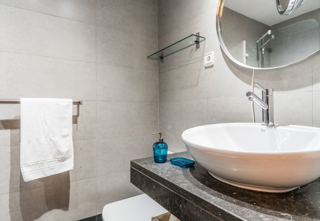 Apartamento en Madrid - Waou Gran Via I - Alquiler Corta Duración Apartamento en Madrid - Waou Gran Via I - Alquiler Corta Duración