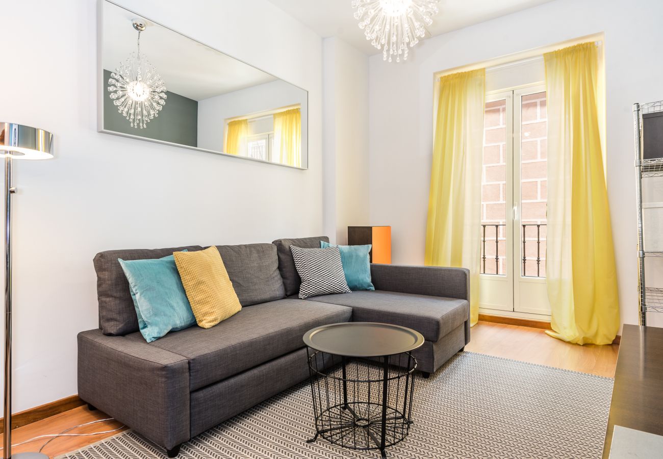 Apartamento en Madrid - Waou Gran Via I - Alquiler Corta Duración Apartamento en Madrid - Waou Gran Via I - Alquiler Corta Duración