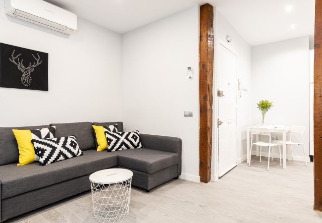 Apartamento en Madrid - Waou Gran Via IV - Alquiler Corta Duración Apartamento en Madrid - Waou Gran Via IV - Alquiler Corta Duración