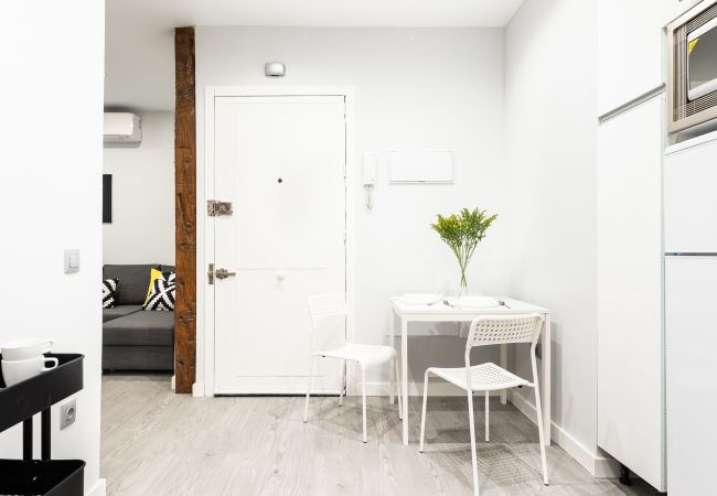 Apartamento en Madrid - Waou Gran Via IV - Alquiler Corta Duración Apartamento en Madrid - Waou Gran Via IV - Alquiler Corta Duración