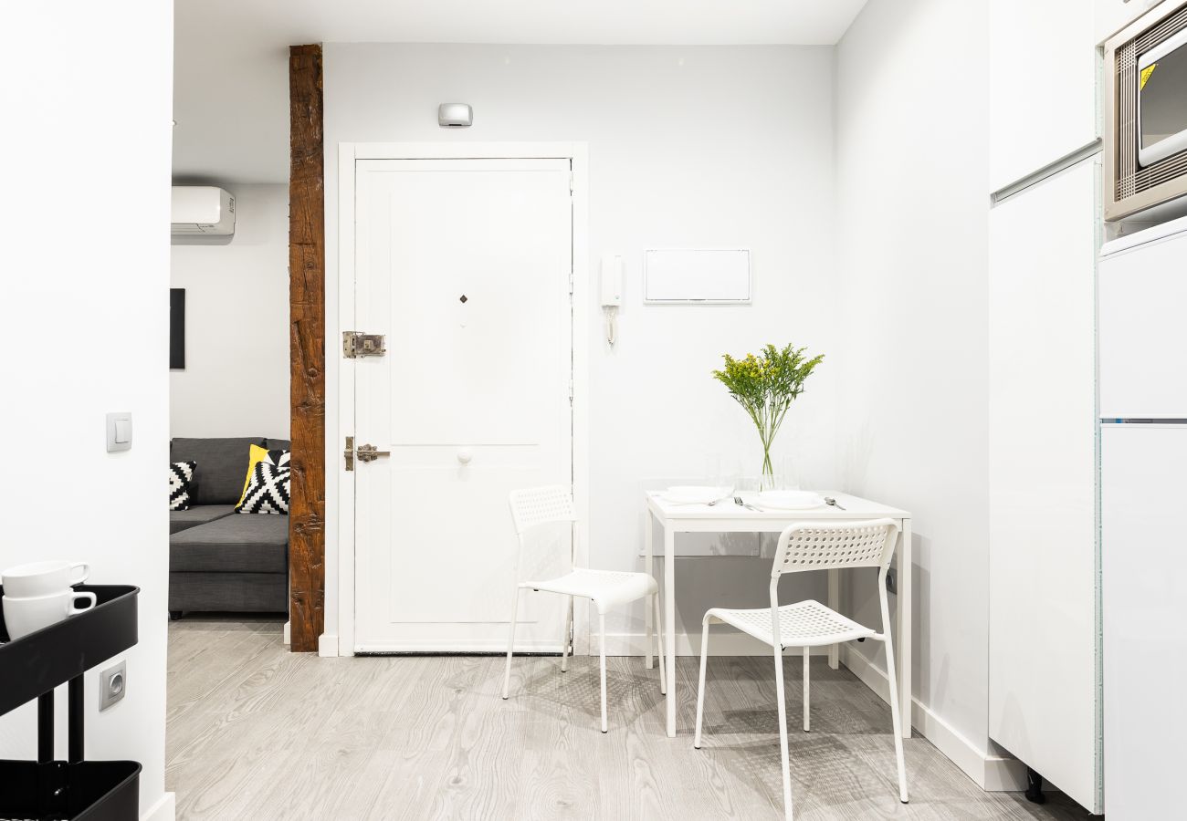 Apartamento en Madrid - Waou Gran Via IV - Alquiler Corta Duración Apartamento en Madrid - Waou Gran Via IV - Alquiler Corta Duración