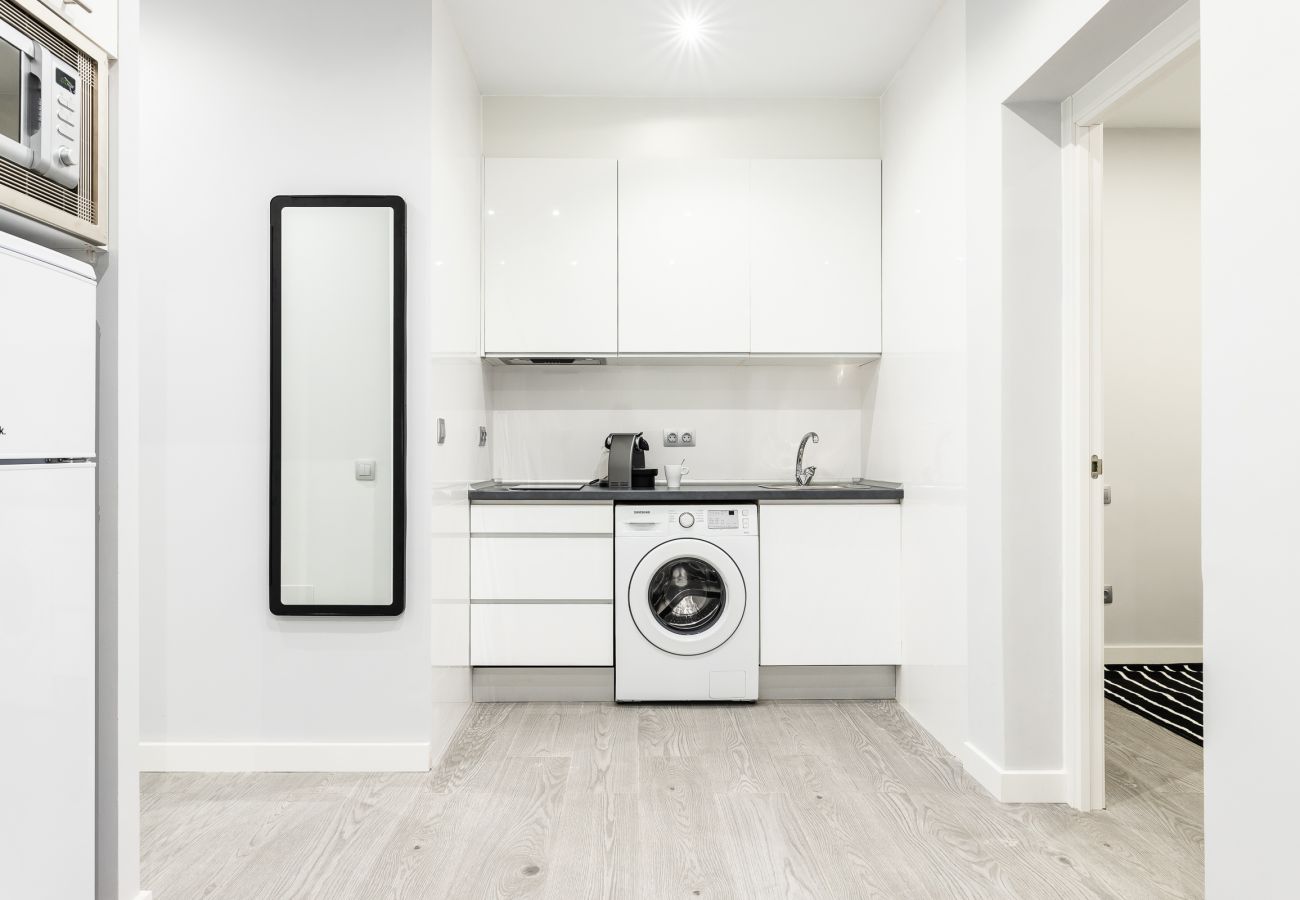 Apartamento en Madrid - Waou Gran Via IV - Alquiler Corta Duración Apartamento en Madrid - Waou Gran Via IV - Alquiler Corta Duración