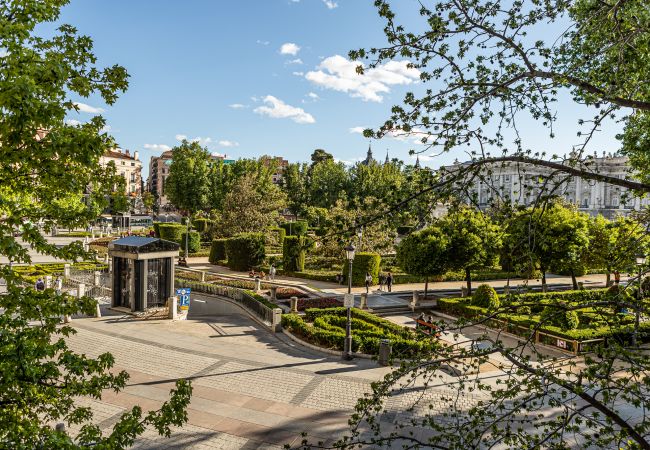 Apartamento en Madrid - Waou Palacio Real - Alquiler Corta Duración Apartamento en Madrid - Waou Palacio Real - Alquiler Corta Duración