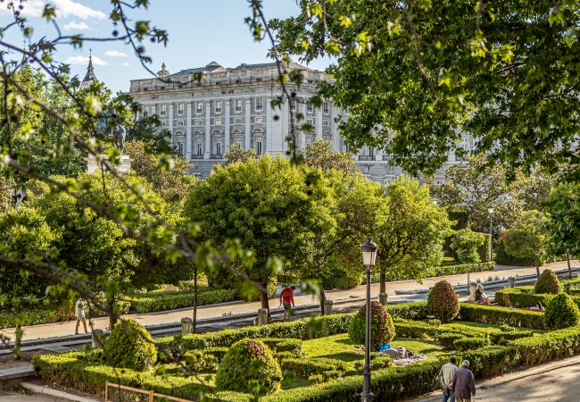 Apartamento en Madrid - Waou Palacio Real - Alquiler Corta Duración Apartamento en Madrid - Waou Palacio Real - Alquiler Corta Duración