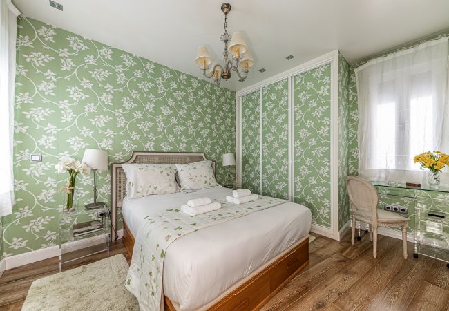 Apartamento en Madrid - Waou Palacio Real - Alquiler Corta Duración Apartamento en Madrid - Waou Palacio Real - Alquiler Corta Duración