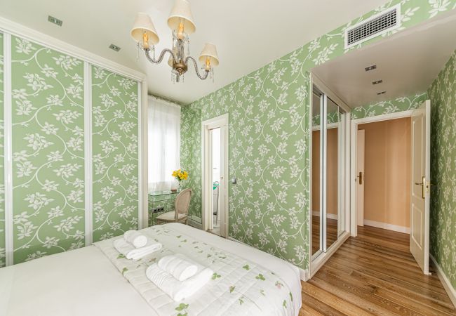 Apartamento en Madrid - Waou Palacio Real - Alquiler Corta Duración Apartamento en Madrid - Waou Palacio Real - Alquiler Corta Duración