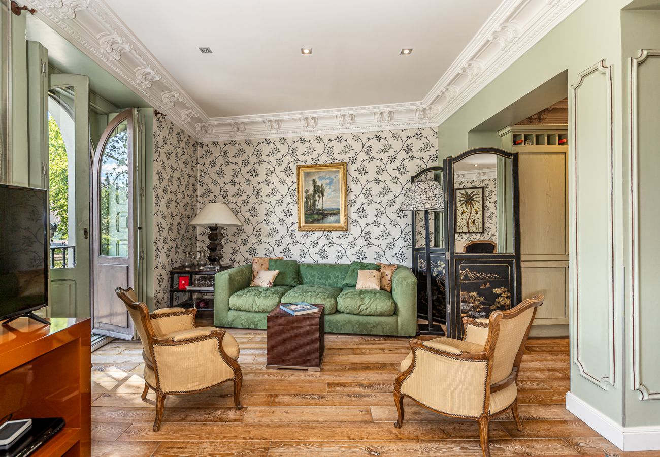 Apartamento en Madrid - Waou Palacio Real - Alquiler Corta Duración Apartamento en Madrid - Waou Palacio Real - Alquiler Corta Duración