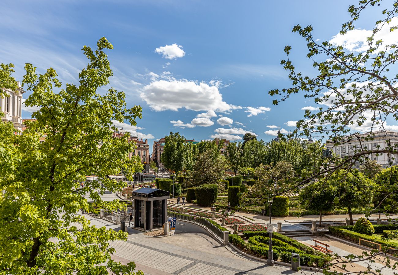 Apartamento en Madrid - Waou Palacio Real - Alquiler Corta Duración Apartamento en Madrid - Waou Palacio Real - Alquiler Corta Duración