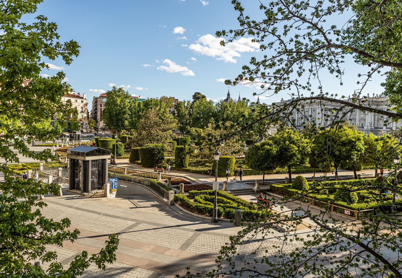 Apartamento en Madrid - Waou Palacio Real - Alquiler Corta Duración Apartamento en Madrid - Waou Palacio Real - Alquiler Corta Duración