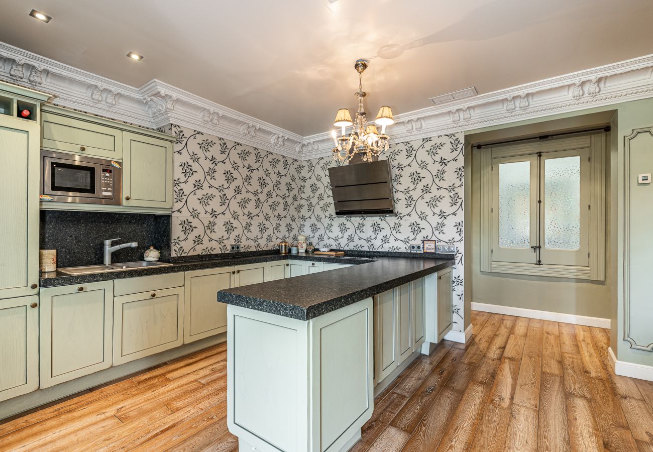 Apartamento en Madrid - Waou Palacio Real - Alquiler Corta Duración Apartamento en Madrid - Waou Palacio Real - Alquiler Corta Duración