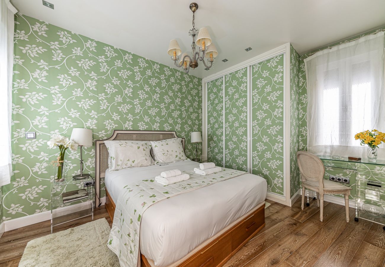 Apartamento en Madrid - Waou Palacio Real - Alquiler Corta Duración Apartamento en Madrid - Waou Palacio Real - Alquiler Corta Duración