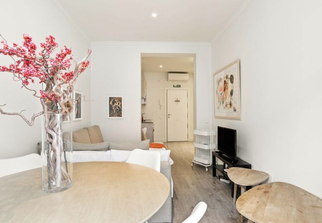 Apartamento en Madrid - Waou Chueca III - Alquiler Corta Duración Apartamento en Madrid - Waou Chueca III - Alquiler Corta Duración