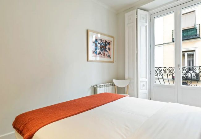 Apartamento en Madrid - Waou Chueca III - Alquiler Corta Duración Apartamento en Madrid - Waou Chueca III - Alquiler Corta Duración
