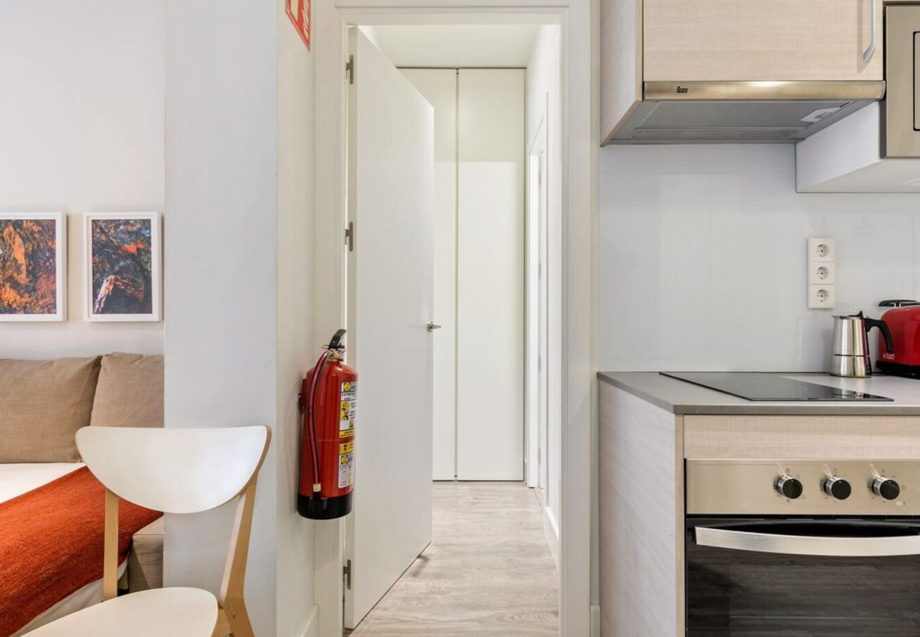 Apartamento en Madrid - Waou Chueca III - Alquiler Corta Duración Apartamento en Madrid - Waou Chueca III - Alquiler Corta Duración