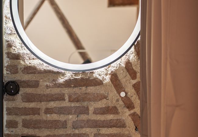 Apartamento en Madrid - Waou Los Austrias III - Alquiler Corta Duración Apartamento en Madrid - Waou Los Austrias III - Alquiler Corta Duración