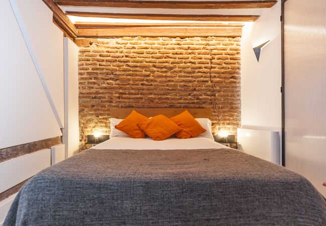 Apartamento en Madrid - Waou Los Austrias III - Alquiler Corta Duración Apartamento en Madrid - Waou Los Austrias III - Alquiler Corta Duración