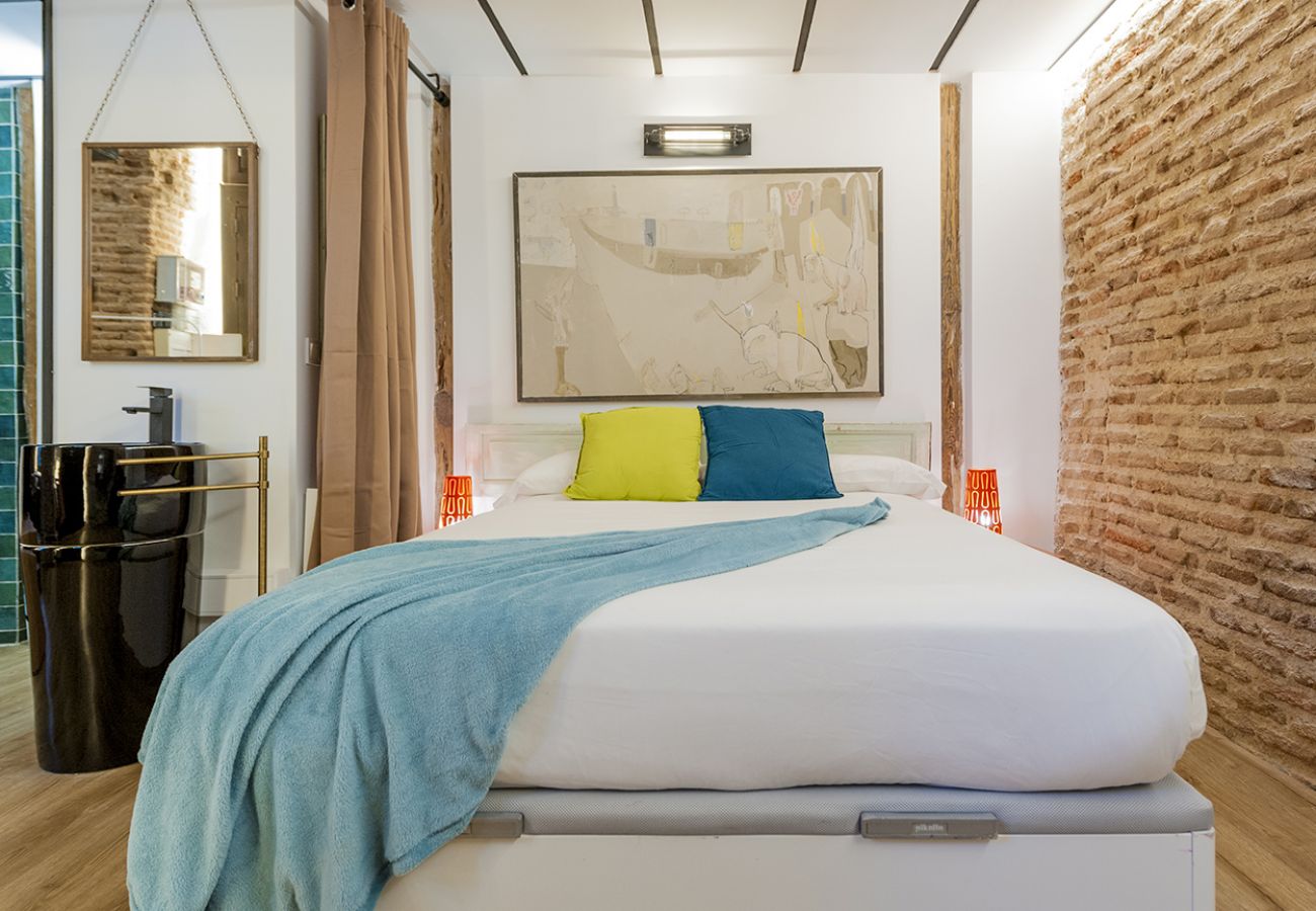 Apartamento en Madrid - Waou Los Austrias III - Alquiler Corta Duración Apartamento en Madrid - Waou Los Austrias III - Alquiler Corta Duración