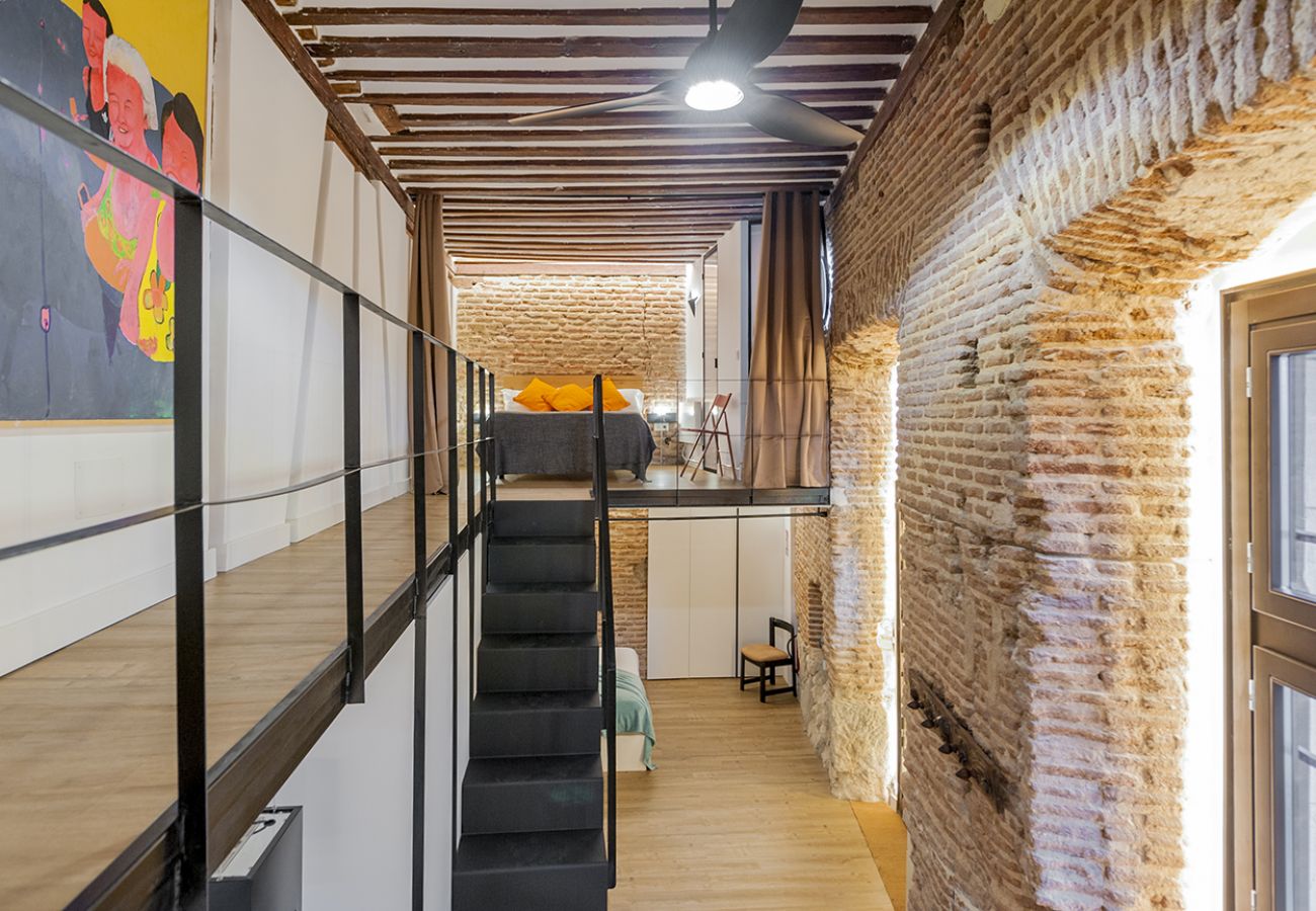 Apartamento en Madrid - Waou Los Austrias III - Alquiler Corta Duración Apartamento en Madrid - Waou Los Austrias III - Alquiler Corta Duración