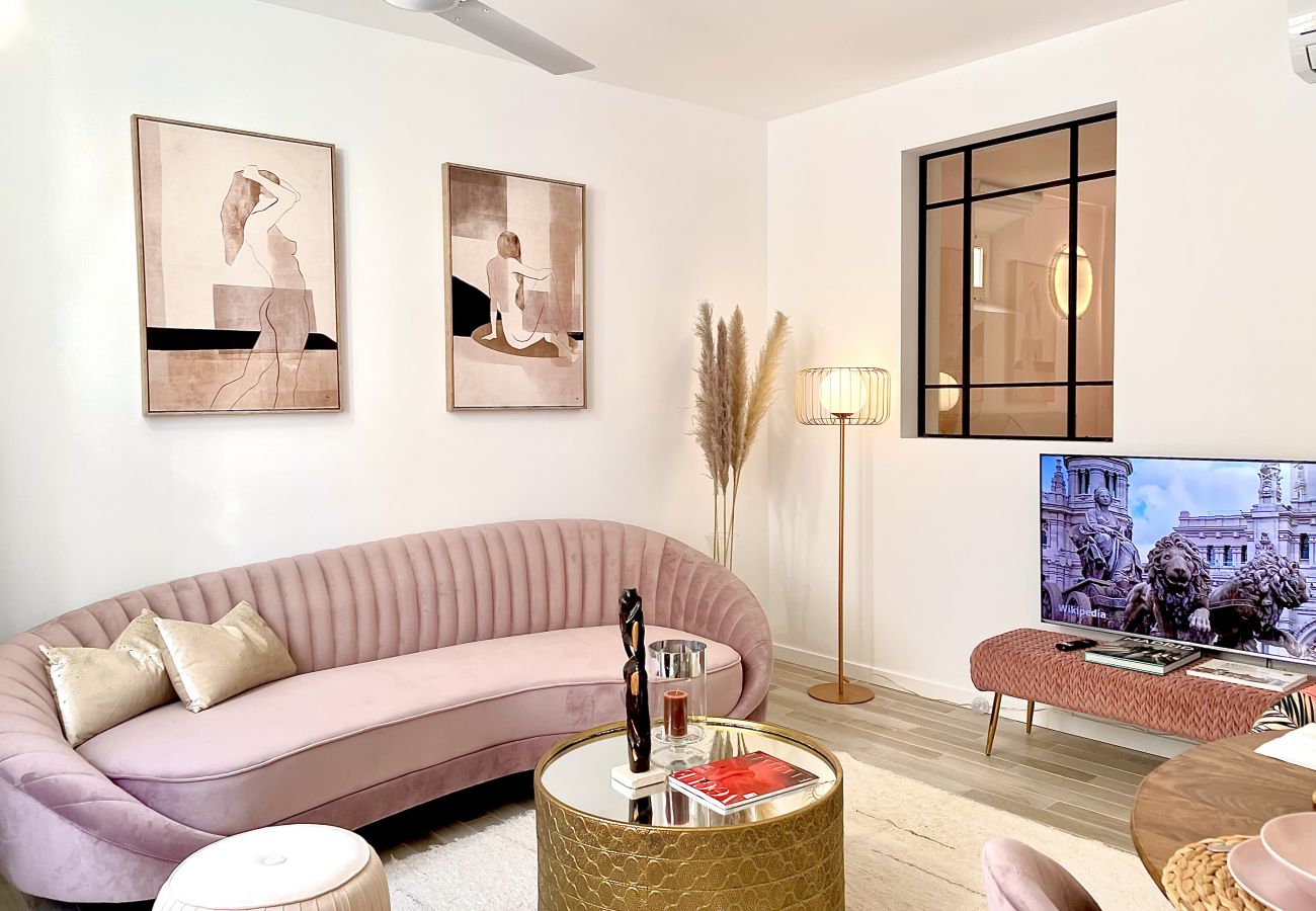 Apartamento en Madrid - Waou La Cibeles es MIA - Corta Duración Apartamento en Madrid - Waou La Cibeles es MIA - Corta Duración