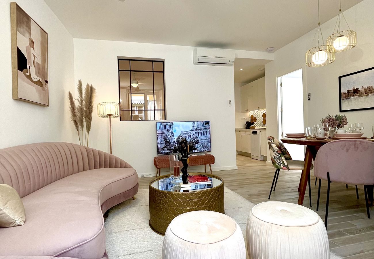 Apartamento en Madrid - Waou La Cibeles es MIA - Corta Duración Apartamento en Madrid - Waou La Cibeles es MIA - Corta Duración
