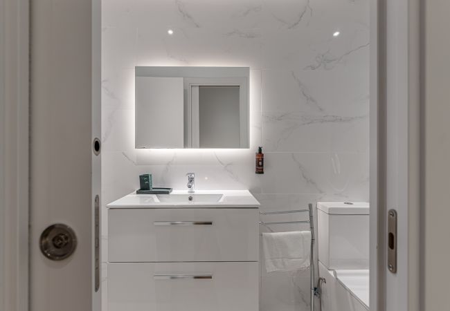 Estudio en Madrid - Waou Essence I Antón Martín Estudio en Madrid - Waou Essence I Antón Martín