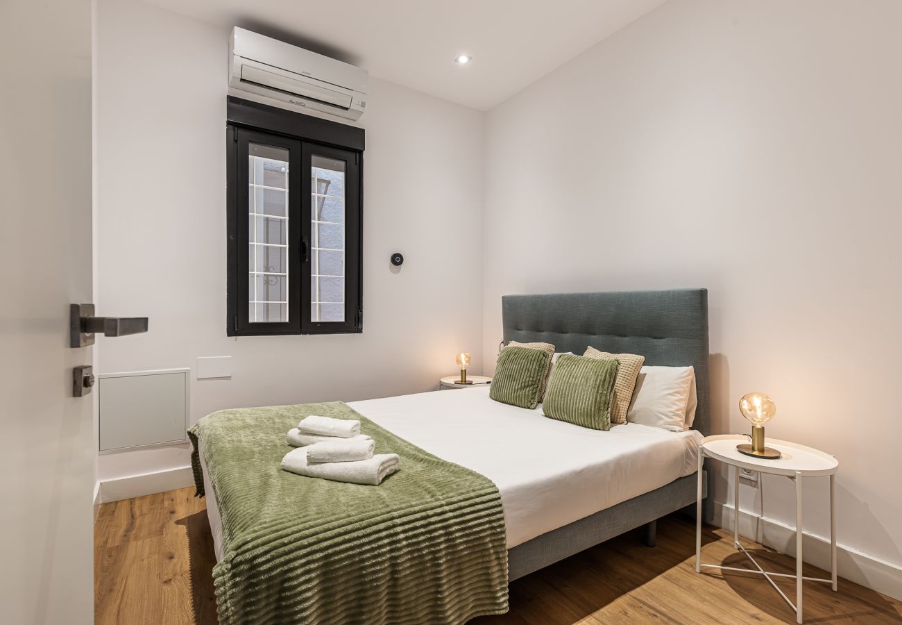 Estudio en Madrid - Waou Essence I Antón Martín Estudio en Madrid - Waou Essence I Antón Martín