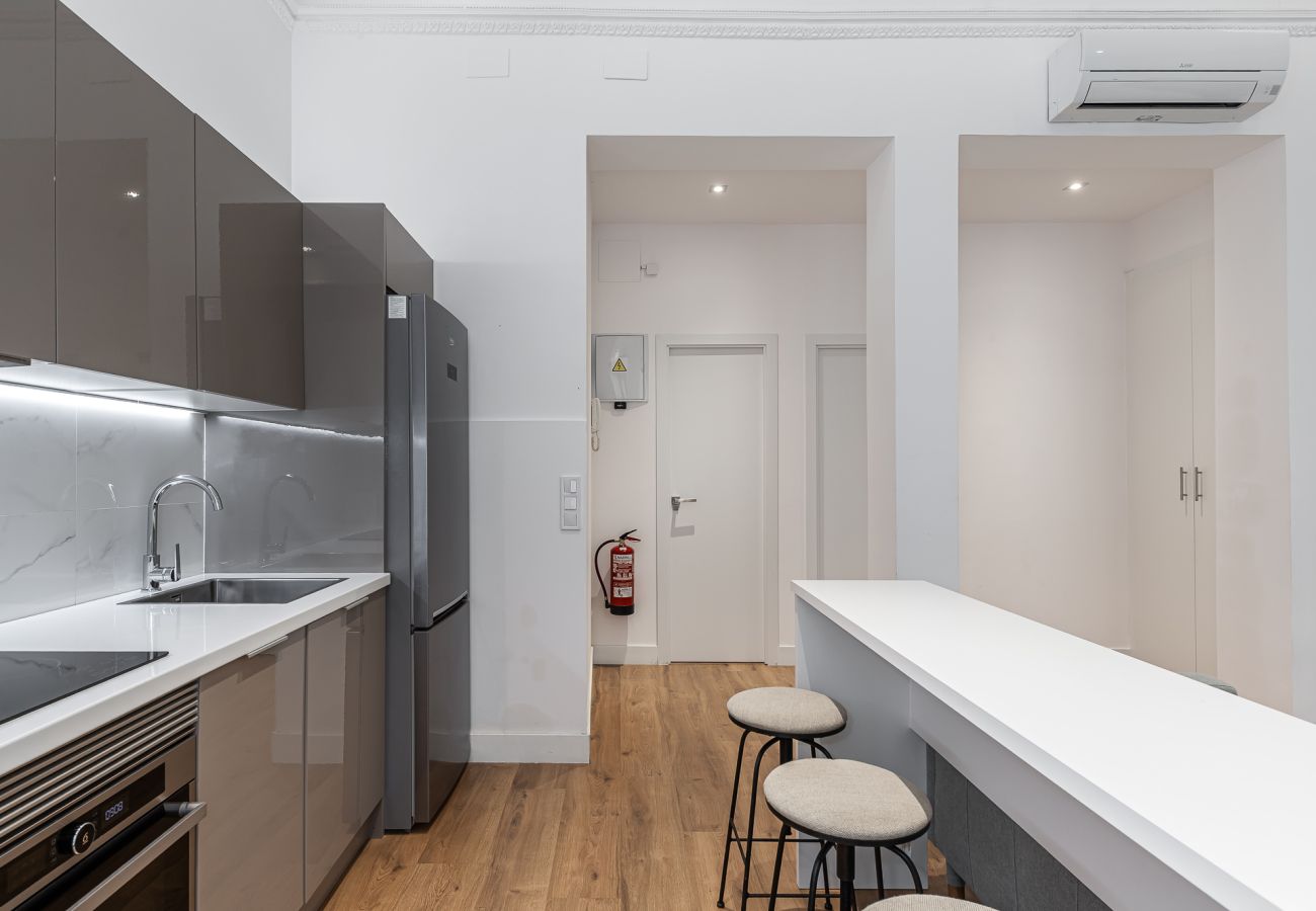 Estudio en Madrid - Waou Essence I Antón Martín Estudio en Madrid - Waou Essence I Antón Martín