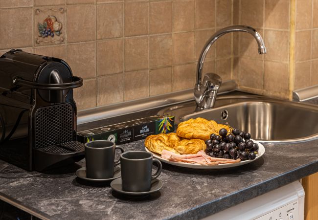 Estudio en Madrid - Waou Gran Via Studio II - Corta Duración Estudio en Madrid - Waou Gran Via Studio II - Corta Duración