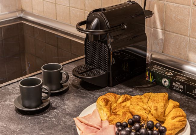 Estudio en Madrid - Waou Gran Via Studio II - Corta Duración Estudio en Madrid - Waou Gran Via Studio II - Corta Duración