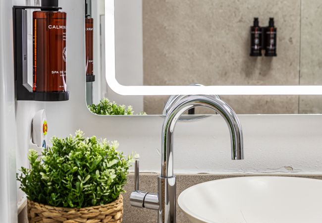 Apartamento en Madrid - Waou Malasaña VI - Alquiler Corta Duración Apartamento en Madrid - Waou Malasaña VI - Alquiler Corta Duración