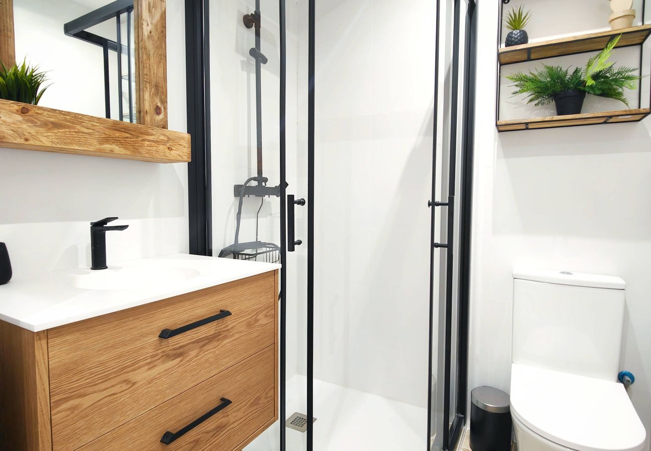 Apartamento en Madrid - Waou Las Letras VI - Alquiler Corta Duración Apartamento en Madrid - Waou Las Letras VI - Alquiler Corta Duración