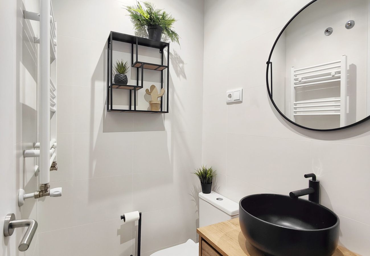 Apartamento en Madrid - Waou Las Letras VI - Alquiler Corta Duración Apartamento en Madrid - Waou Las Letras VI - Alquiler Corta Duración