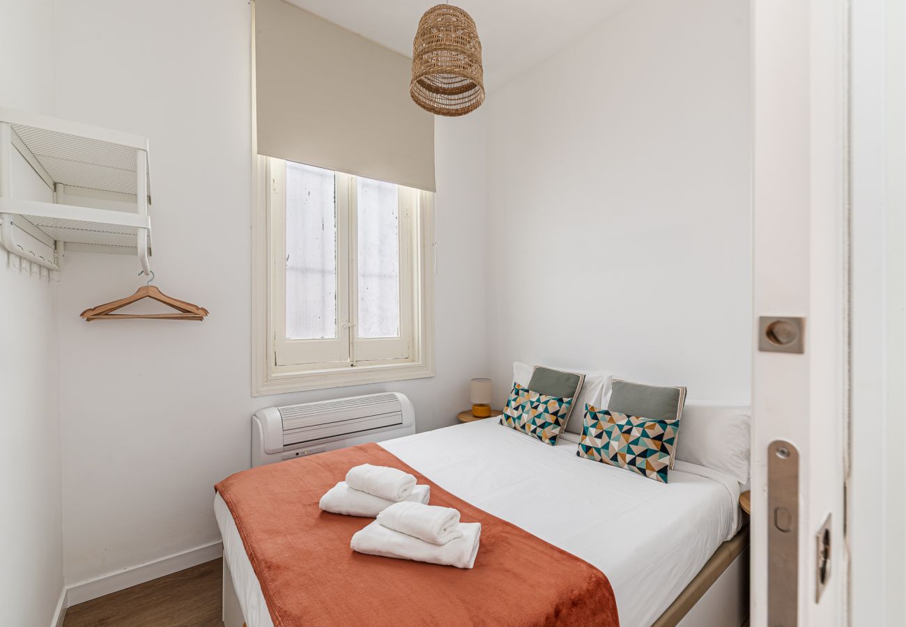Apartamento en Madrid - Queens Chamberi III - Alquiler Corta Duración Apartamento en Madrid - Queens Chamberi III - Alquiler Corta Duración