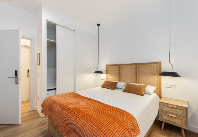 Alquiler por habitaciones en Madrid - Queens Bernabéu II Alquiler por habitaciones en Madrid - Queens Bernabéu II