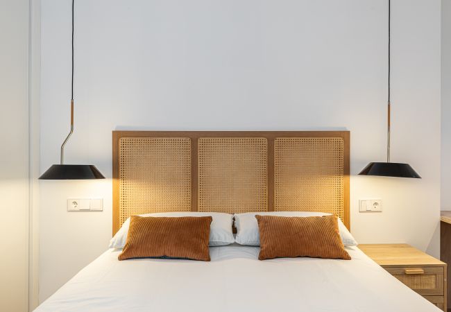 Alquiler por habitaciones en Madrid - Queens Bernabéu II Alquiler por habitaciones en Madrid - Queens Bernabéu II