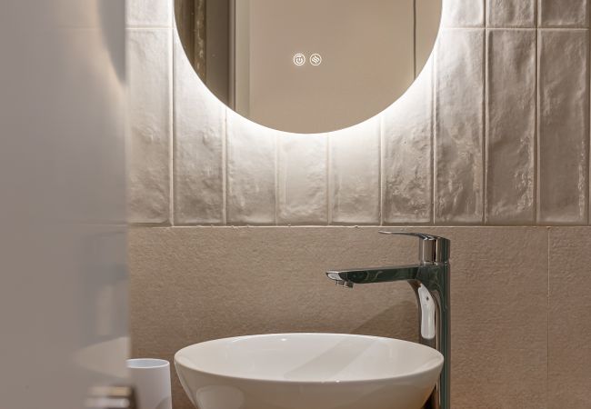 Alquiler por habitaciones en Madrid - Queens Bernabéu II Alquiler por habitaciones en Madrid - Queens Bernabéu II