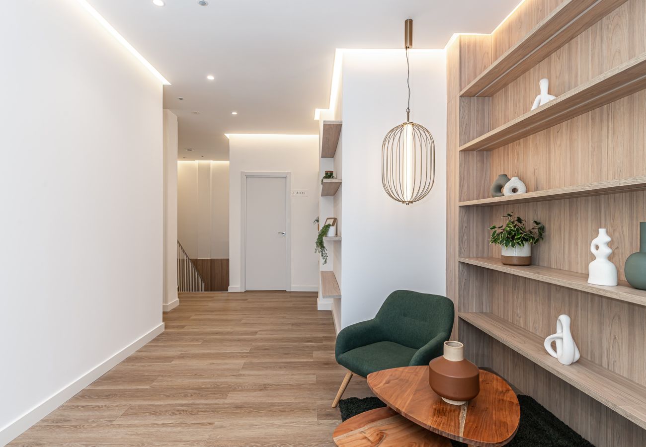 Alquiler por habitaciones en Madrid - Queens Bernabéu II Alquiler por habitaciones en Madrid - Queens Bernabéu II