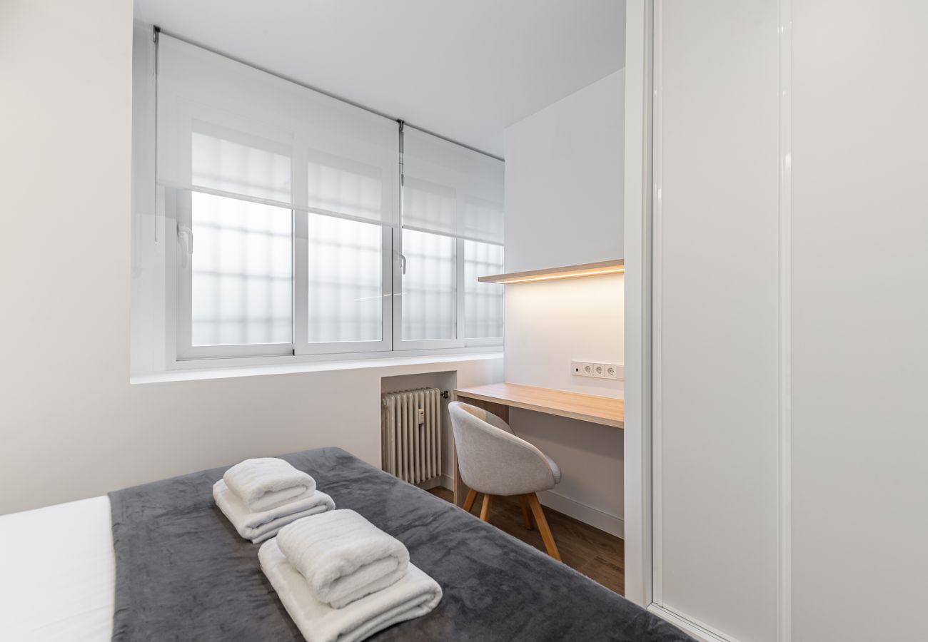 Alquiler por habitaciones en Madrid - Queens Plaza España I - Alquiler Corta Duración Alquiler por habitaciones en Madrid - Queens Plaza España I - Alquiler Corta Duración