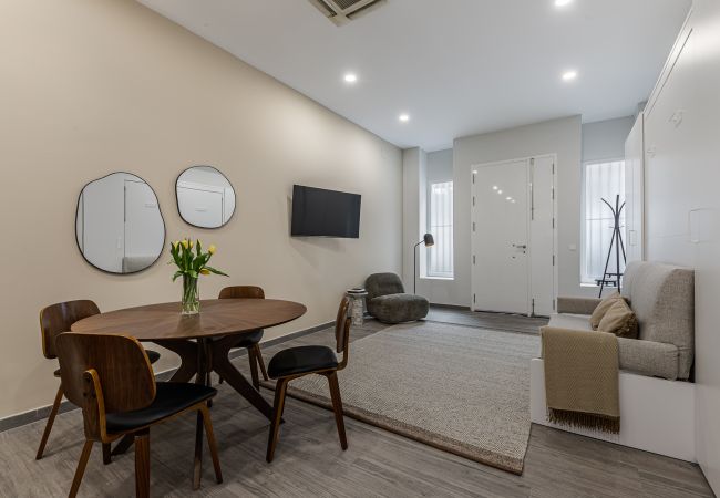 Estudio en Sevilla - Waou Museo Bellas Artes Sevilla Estudio en Sevilla - Waou Museo Bellas Artes Sevilla