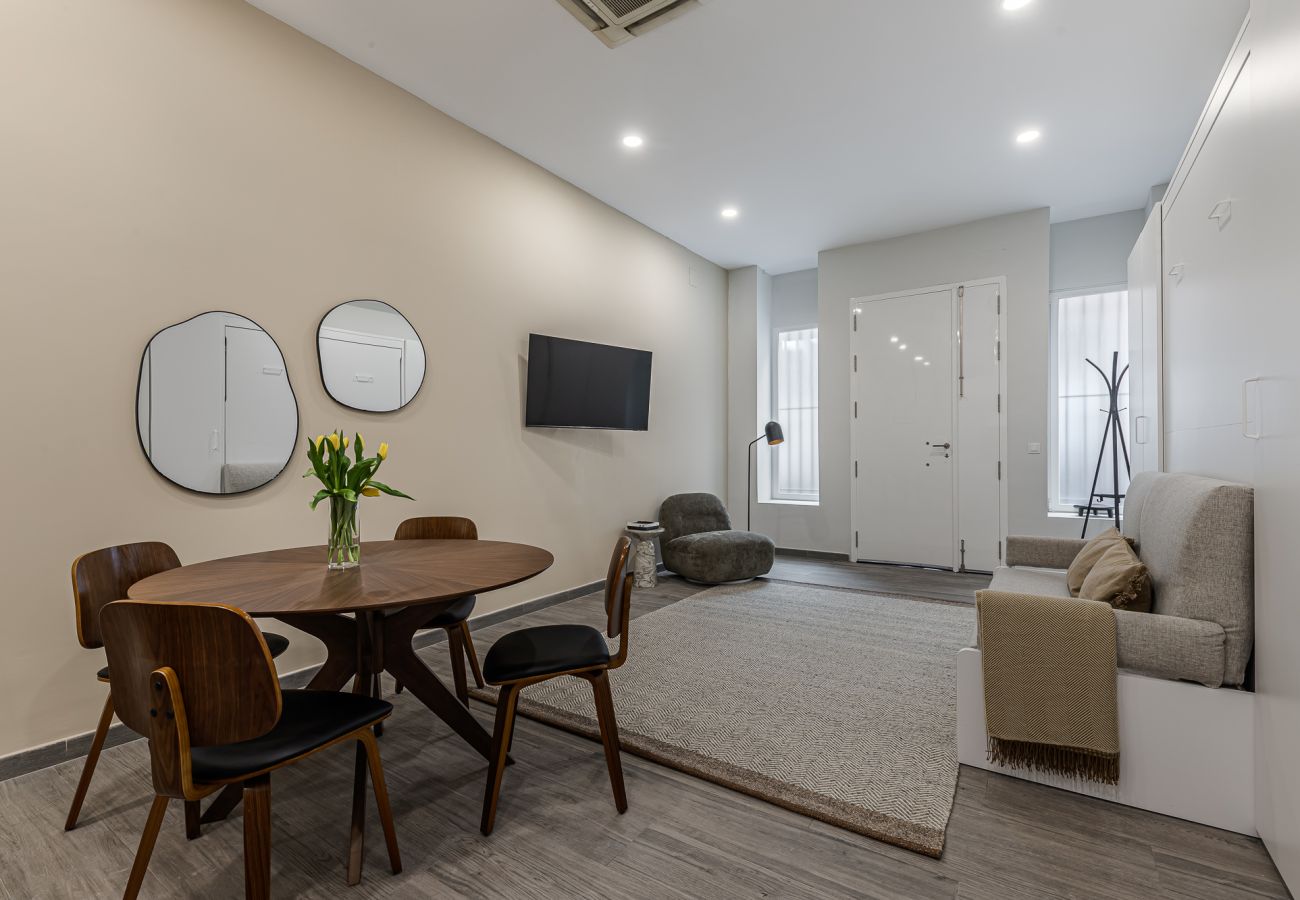 Estudio en Sevilla - Waou Museo Bellas Artes Sevilla Estudio en Sevilla - Waou Museo Bellas Artes Sevilla